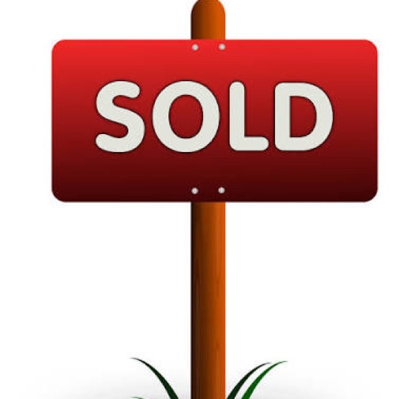 UGG Shoes - SOLD! UGG Boots in size W8